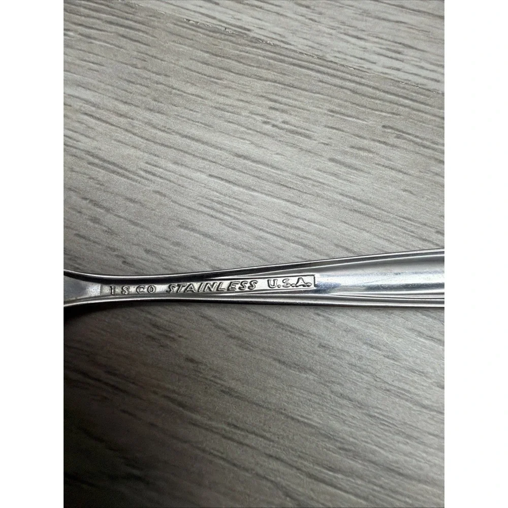 Lot Of 16 International Silver Company Teaspoons. IS CO Stainless USA Made!
